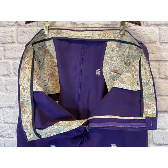 Mens Purple Bulldog Shorts 42 Washed Stoned & Beaten Embroidered 7” Inseam A357 - Picture 4 of 10